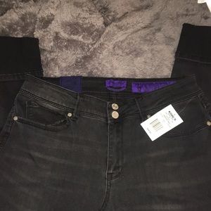Brand new black skinny jeans!